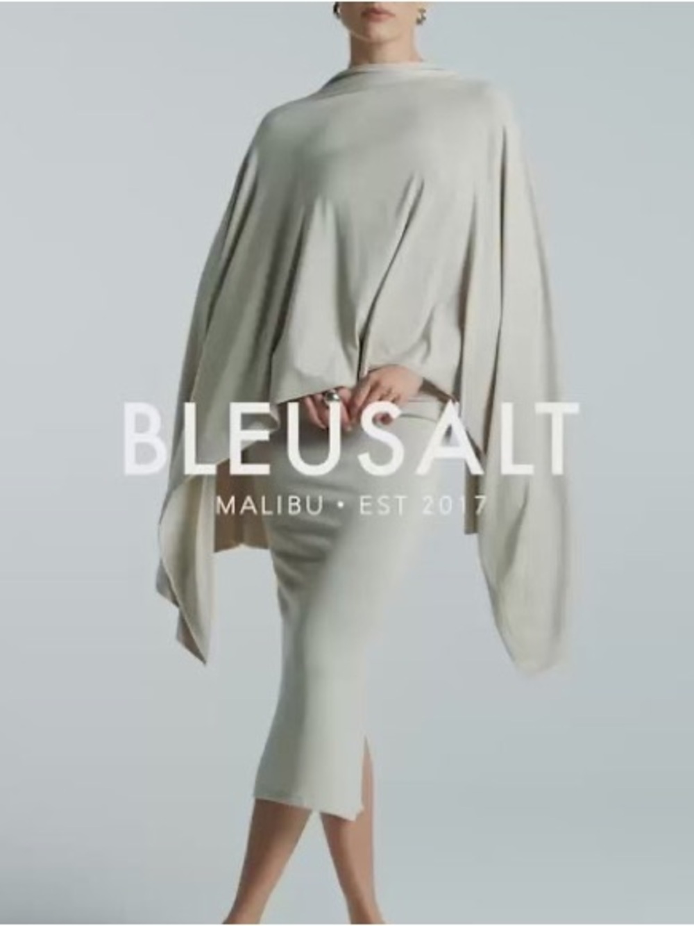 Bleusalt 2 Yard Wrap in Light Bleu